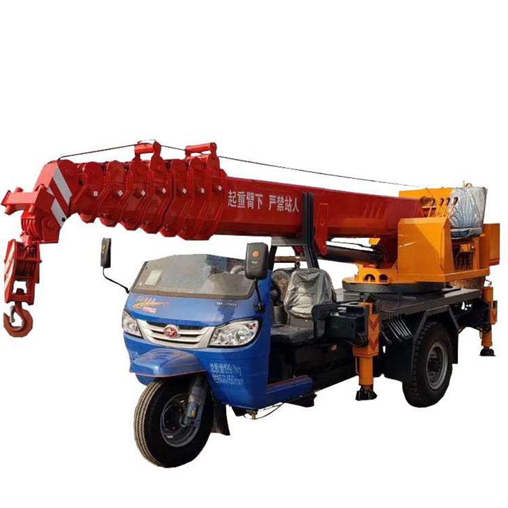 Diesel Three-wheeled Crane